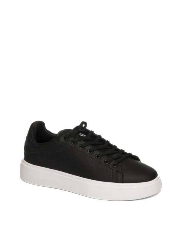 SNEAKERS STRINGATA IN PELLE PIQUADRO