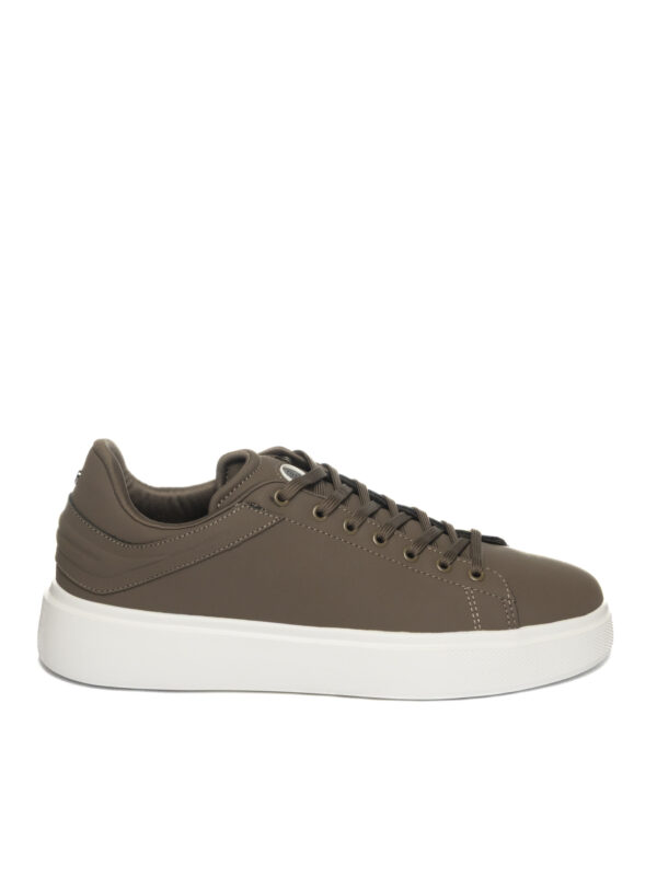 SNEAKERS STRINGATA IN PELLE PIQUADRO