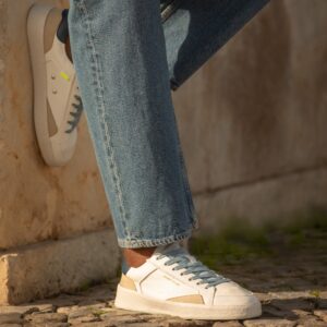 SNEAKER STRINGATA BRIXTON Court Light AMBITIOUS UOMO